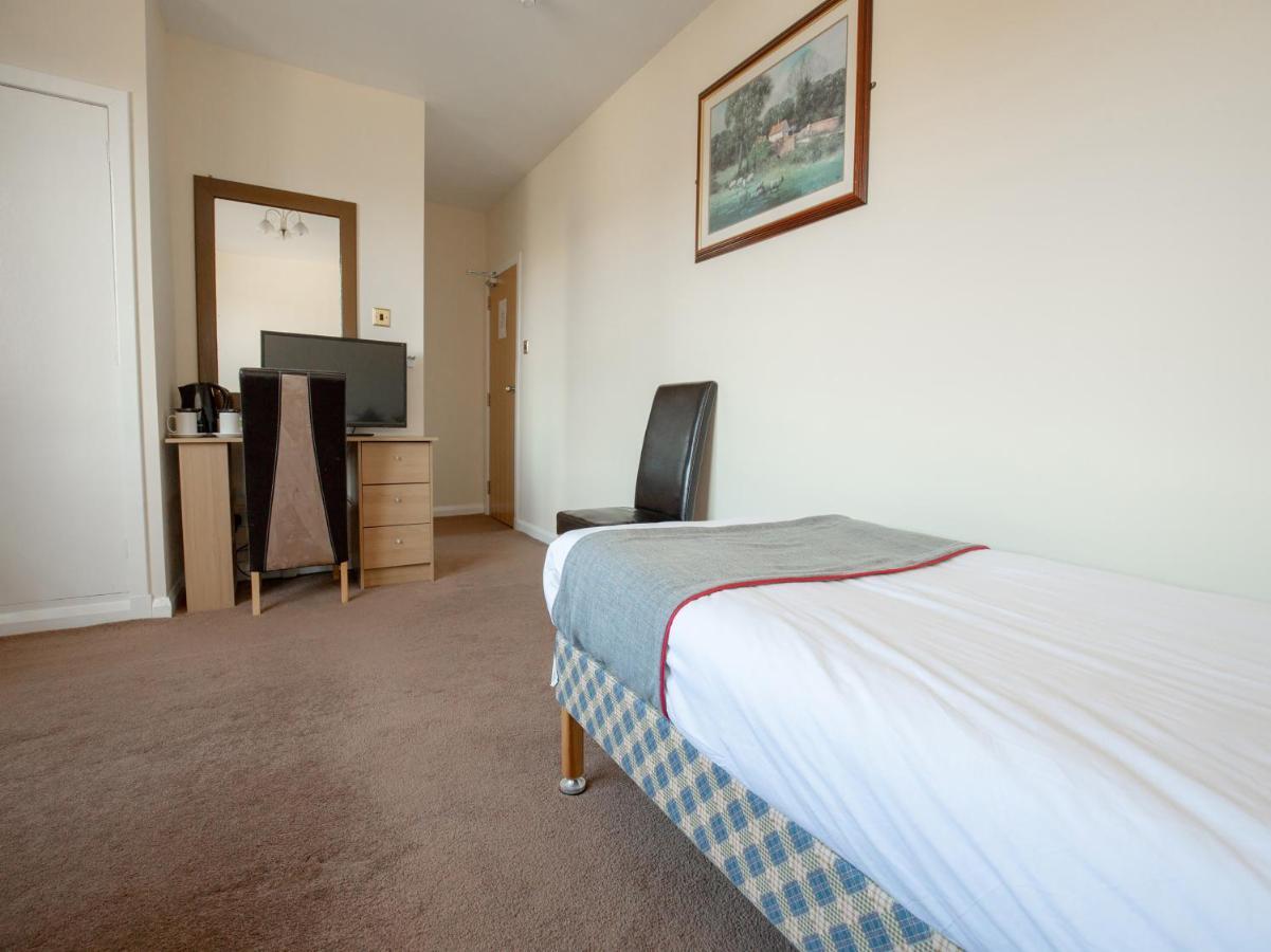 The Ben Mhor Hotel, Bar & Restaurant
