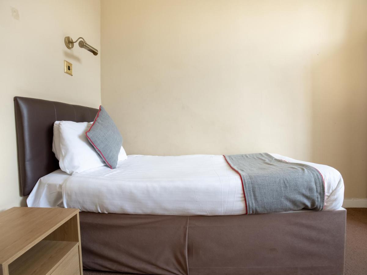 Hotel The Ben Mhor Hotel, Bar & Restaurant Grantown-on-Spey